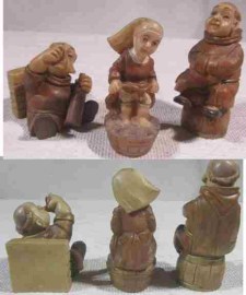 2 MONJES VINO Y MONJA VENDIMIANDO